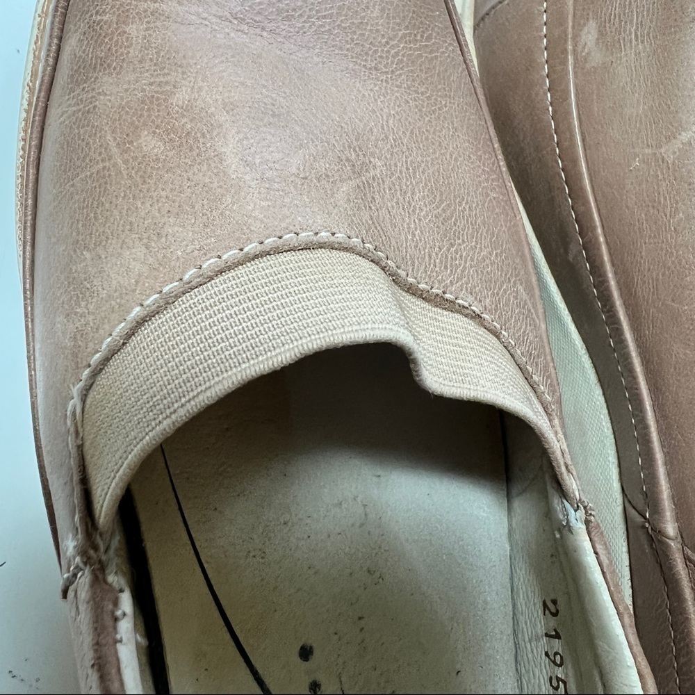 JOSEF SEIBEL Comfort slip one shoes. Size 40. Air reaction footbed. Beige. - Picture 5 of 7